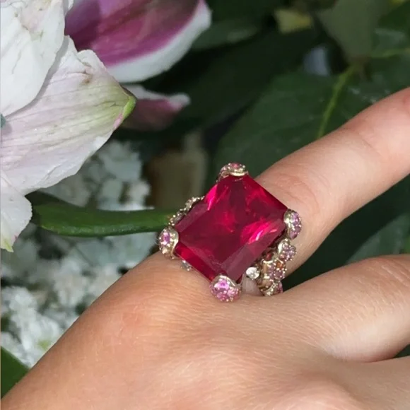 Cinderella Ruby Ring - Picture 3 of 4